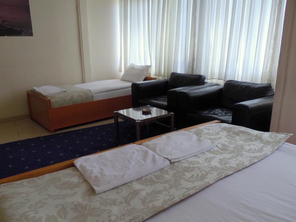 Caylan Hotel İzmir Bilik gambar
